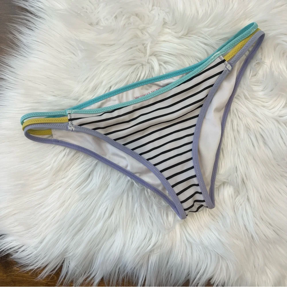 Victoria’s Secret‎ The Strappy Cheeky bikini